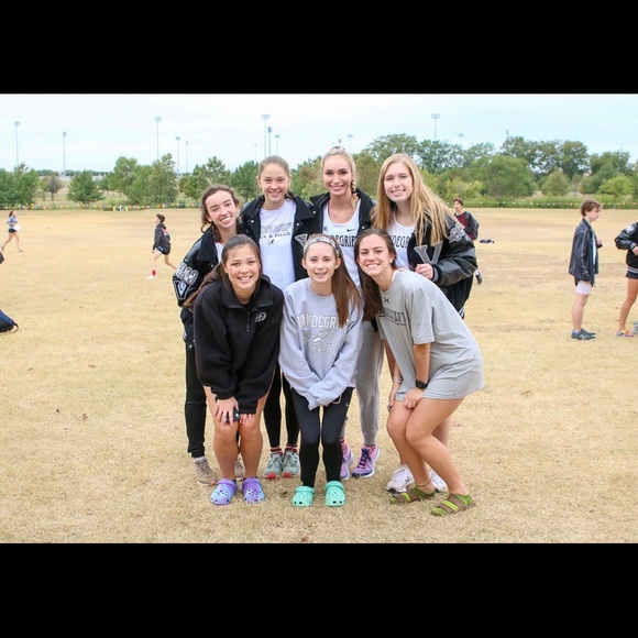 Meet your Posher, Riley - Picture 3 of 5